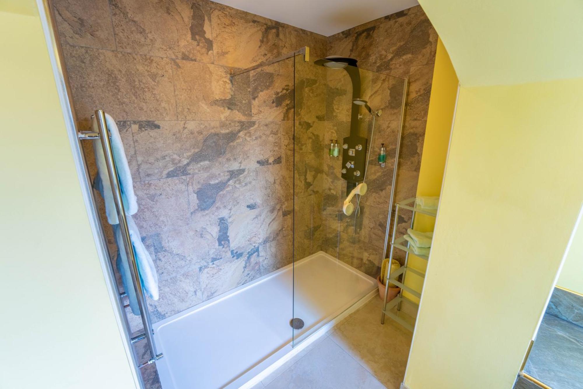 Ferndale Luxury Boutique Bed & Breakfast Keel Kültér fotó