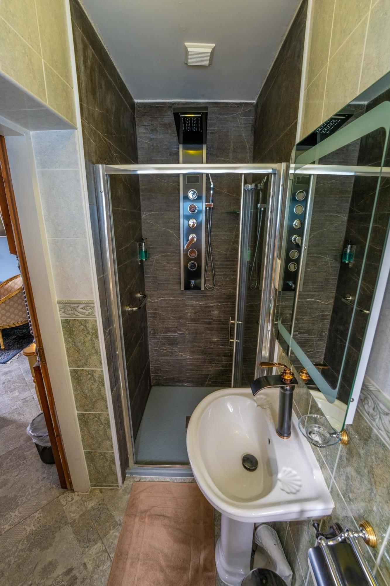 Ferndale Luxury Boutique Bed & Breakfast Keel Kültér fotó